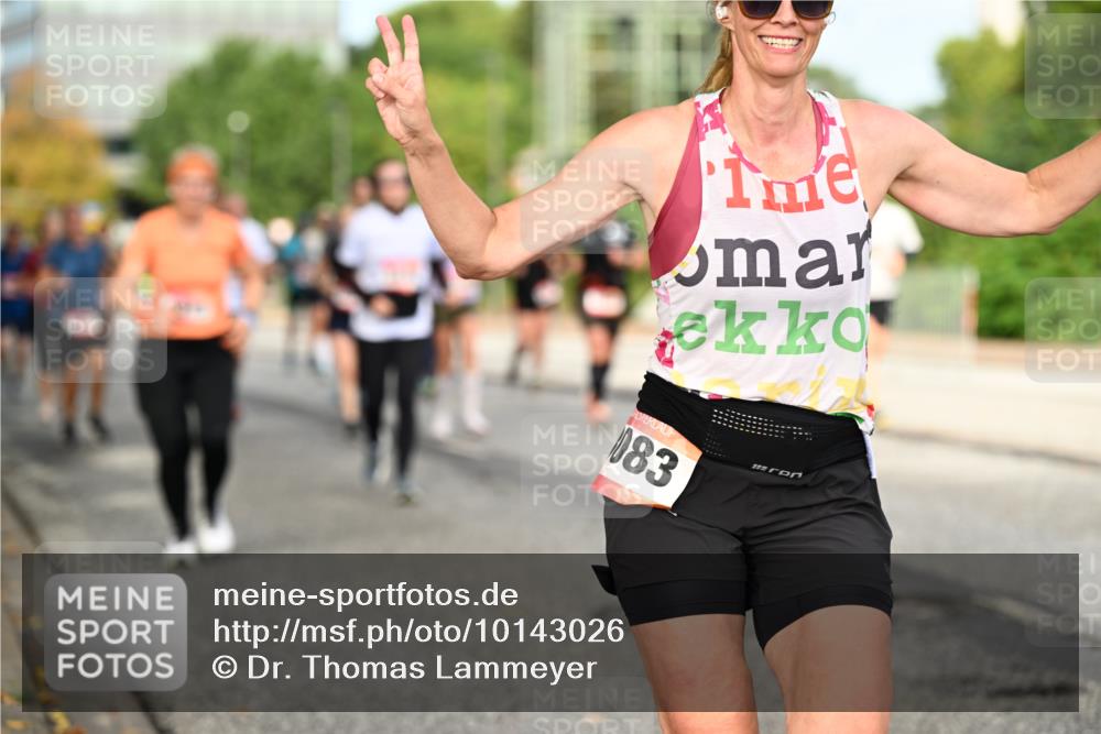 06.09.2026 - CURREX Alsterlauf Dr. Thomas Lammeyer http://msf.ph/oto/10143026 06.09.2026 10:13:08 Laufen 083 meine-sportfotos.de
