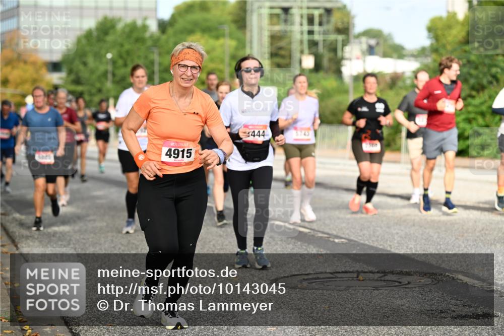 06.09.2026 - CURREX Alsterlauf Dr. Thomas Lammeyer http://msf.ph/oto/10143045 06.09.2026 10:13:10 Laufen 4915, 444, 5743 meine-sportfotos.de