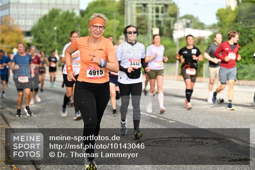 06.09.2026 - CURREX Alsterlauf Dr. Thomas Lammeyer http://msf.ph/oto/10143046 06.09.2026 10:13:10 Laufen 4342, 4915, 3444 meine-sportfotos.de