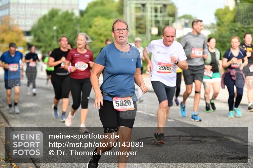 06.09.2026 - CURREX Alsterlauf Dr. Thomas Lammeyer http://msf.ph/oto/10143083 06.09.2026 10:13:14 Laufen 5050, 2985, 5820 meine-sportfotos.de