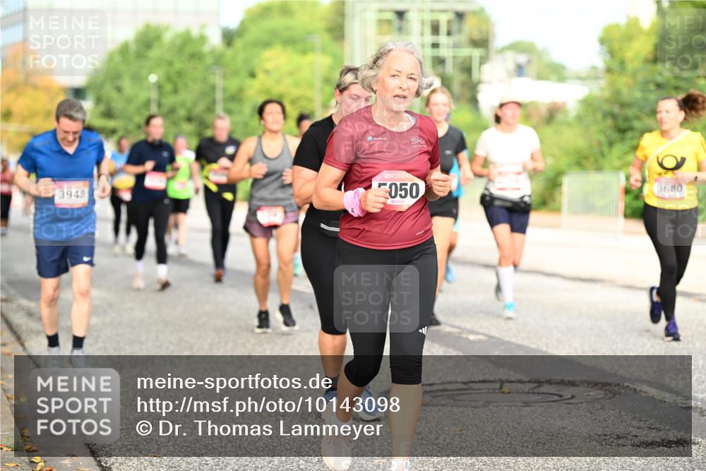 06.09.2026 - CURREX Alsterlauf Dr. Thomas Lammeyer http://msf.ph/oto/10143098 06.09.2026 10:13:16 Laufen 3948, 050, 3680 meine-sportfotos.de