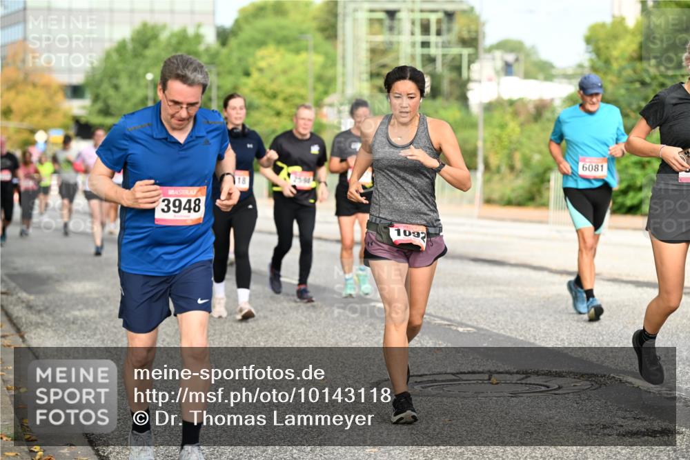 06.09.2026 - CURREX Alsterlauf Dr. Thomas Lammeyer http://msf.ph/oto/10143118 06.09.2026 10:13:18 Laufen 3948, 1092, 6081 meine-sportfotos.de