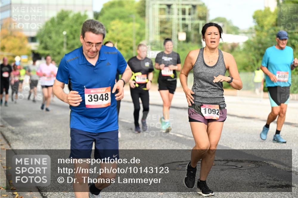 06.09.2026 - CURREX Alsterlauf Dr. Thomas Lammeyer http://msf.ph/oto/10143123 06.09.2026 10:13:19 Laufen 3948, 1092, 6081 meine-sportfotos.de
