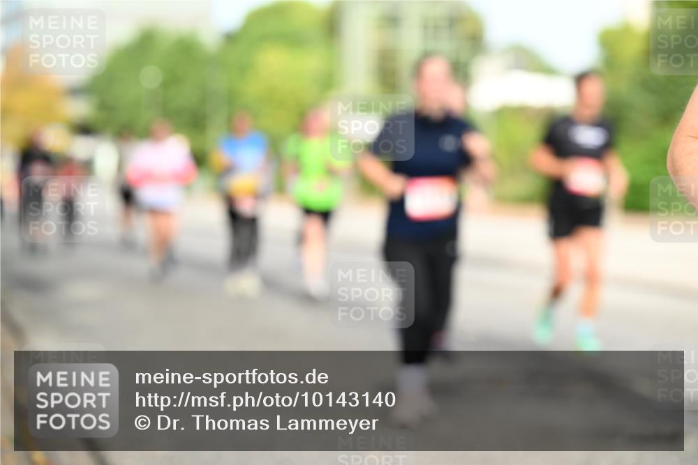 06.09.2026 - CURREX Alsterlauf Dr. Thomas Lammeyer http://msf.ph/oto/10143140 06.09.2026 10:13:21 Laufen  meine-sportfotos.de