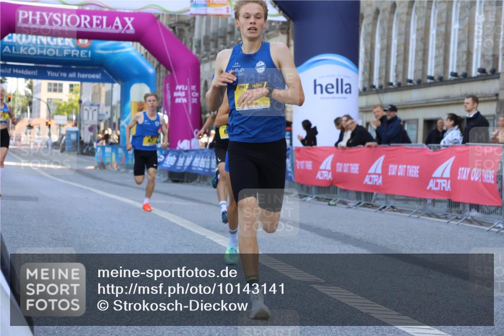 06.09.2026 - CURREX Alsterlauf Strokosch-Dieckow http://msf.ph/oto/10143141 06.09.2026 11:16:16 Ziel 62, 63, 71, 78, 80, 86, 87 meine-sportfotos.de