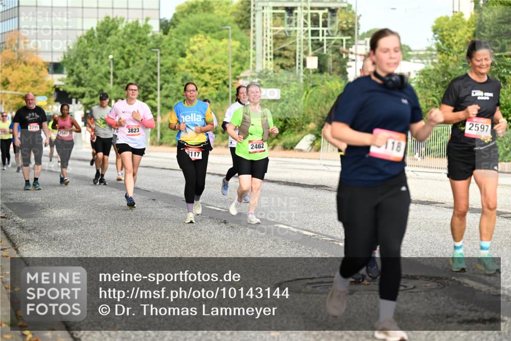 06.09.2026 - CURREX Alsterlauf Dr. Thomas Lammeyer http://msf.ph/oto/10143144 06.09.2026 10:13:21 Laufen 2795, 2547, 3823, 3117, 2462, 118, 2020, 2597 meine-sportfotos.de