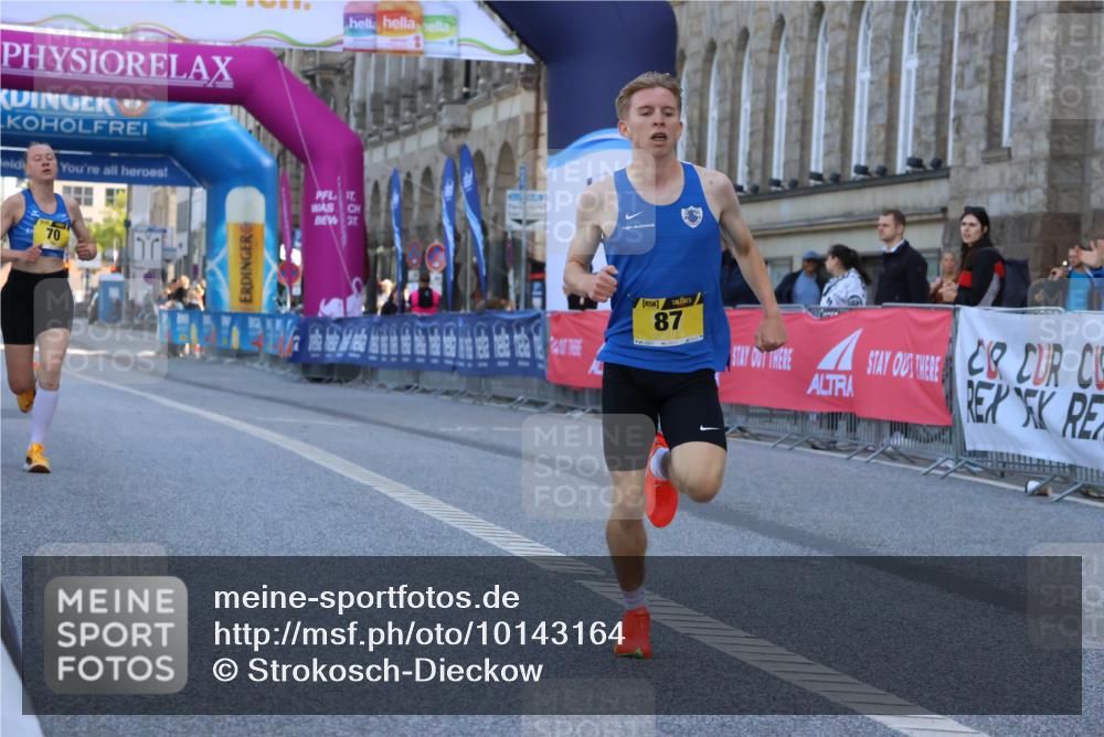 06.09.2026 - CURREX Alsterlauf Strokosch-Dieckow http://msf.ph/oto/10143164 06.09.2026 11:16:19 Ziel 62, 63, 70, 71, 78, 86, 87 meine-sportfotos.de