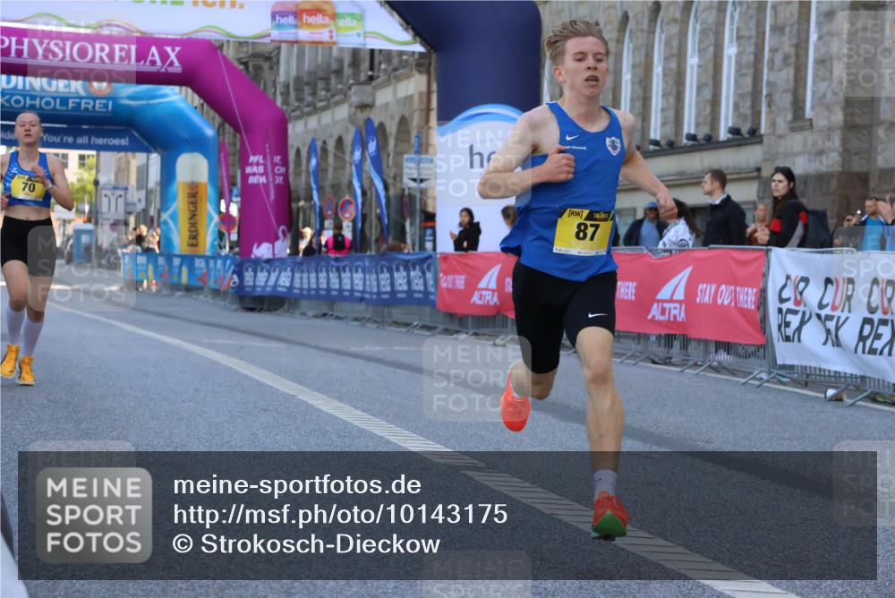 06.09.2026 - CURREX Alsterlauf Strokosch-Dieckow http://msf.ph/oto/10143175 06.09.2026 11:16:19 Ziel 62, 63, 70, 71, 78, 86, 87 meine-sportfotos.de