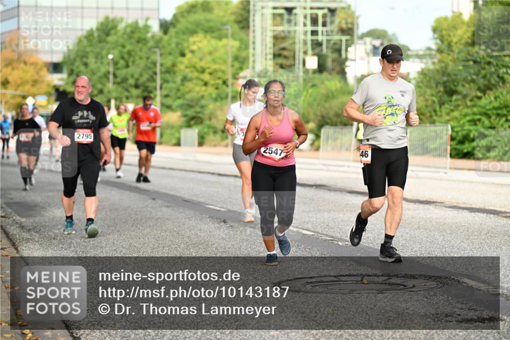 06.09.2026 - CURREX Alsterlauf Dr. Thomas Lammeyer http://msf.ph/oto/10143187 06.09.2026 10:13:28 Laufen 2795, 2547, 46 meine-sportfotos.de