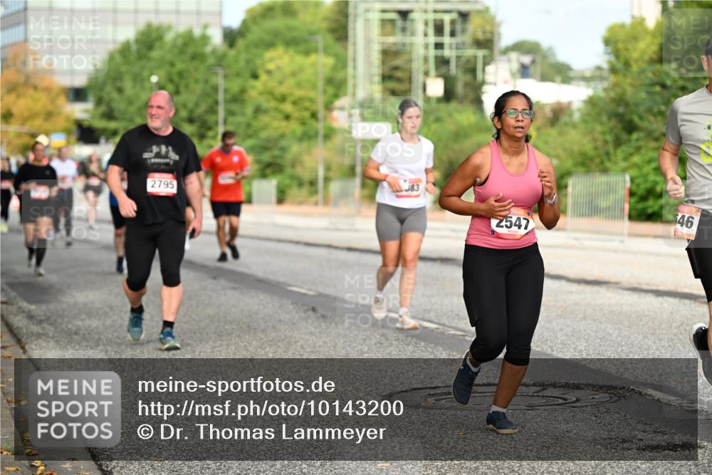 06.09.2026 - CURREX Alsterlauf Dr. Thomas Lammeyer http://msf.ph/oto/10143200 06.09.2026 10:13:29 Laufen 2795, 2547, 46 meine-sportfotos.de