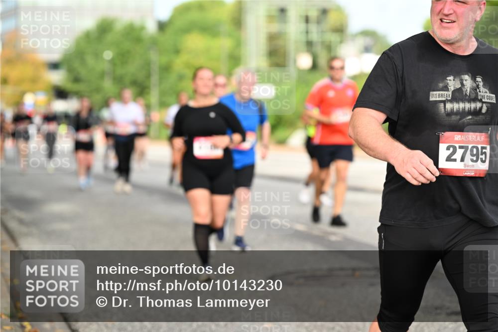 06.09.2026 - CURREX Alsterlauf Dr. Thomas Lammeyer http://msf.ph/oto/10143230 06.09.2026 10:13:34 Laufen 2795 meine-sportfotos.de