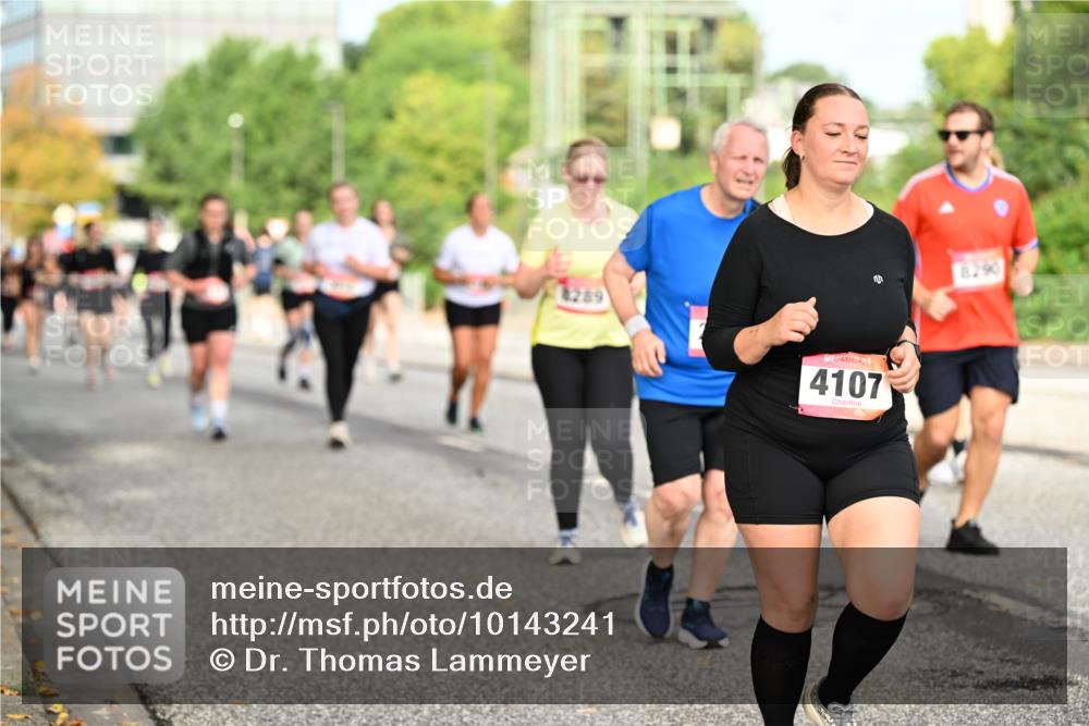 06.09.2026 - CURREX Alsterlauf Dr. Thomas Lammeyer http://msf.ph/oto/10143241 06.09.2026 10:13:36 Laufen 4107, 8290 meine-sportfotos.de