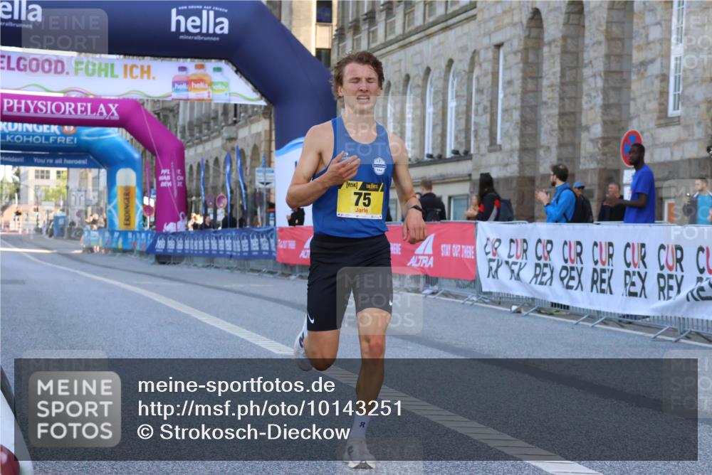 06.09.2026 - CURREX Alsterlauf Strokosch-Dieckow http://msf.ph/oto/10143251 06.09.2026 11:16:30 Ziel 70, 75 meine-sportfotos.de