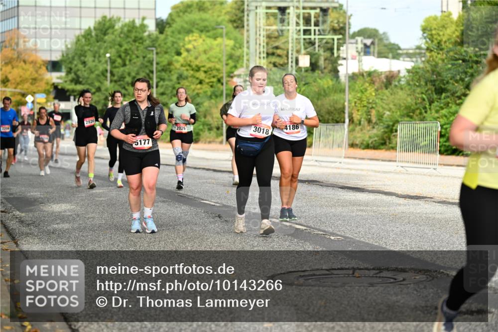 06.09.2026 - CURREX Alsterlauf Dr. Thomas Lammeyer http://msf.ph/oto/10143266 06.09.2026 10:13:38 Laufen 2920, 5177, 2026, 3018, 4186 meine-sportfotos.de