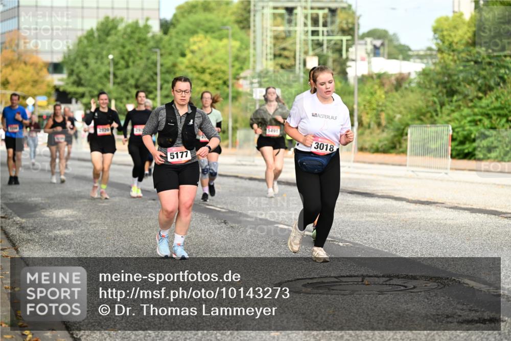06.09.2026 - CURREX Alsterlauf Dr. Thomas Lammeyer http://msf.ph/oto/10143273 06.09.2026 10:13:39 Laufen 2920, 5177, 5491, 3018 meine-sportfotos.de