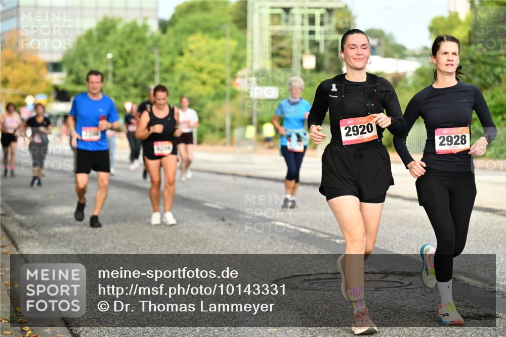 06.09.2026 - CURREX Alsterlauf Dr. Thomas Lammeyer http://msf.ph/oto/10143331 06.09.2026 10:13:45 Laufen 4209, 2920, 2928 meine-sportfotos.de
