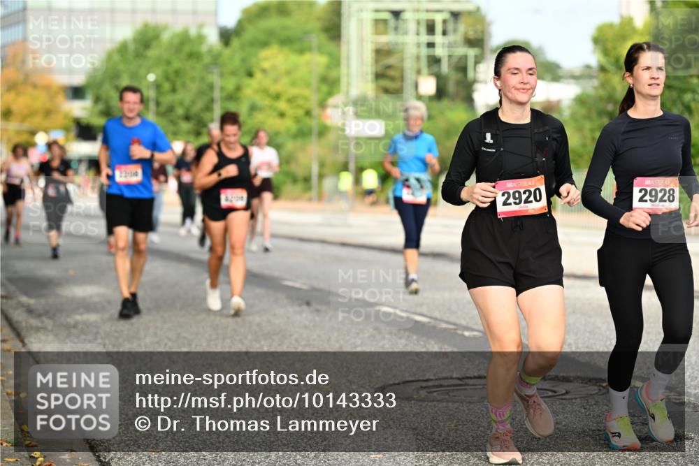 06.09.2026 - CURREX Alsterlauf Dr. Thomas Lammeyer http://msf.ph/oto/10143333 06.09.2026 10:13:46 Laufen 2920, 2928 meine-sportfotos.de