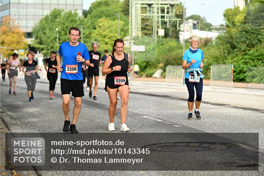 06.09.2026 - CURREX Alsterlauf Dr. Thomas Lammeyer http://msf.ph/oto/10143345 06.09.2026 10:13:47 Laufen 2208, 4804, 2209 meine-sportfotos.de