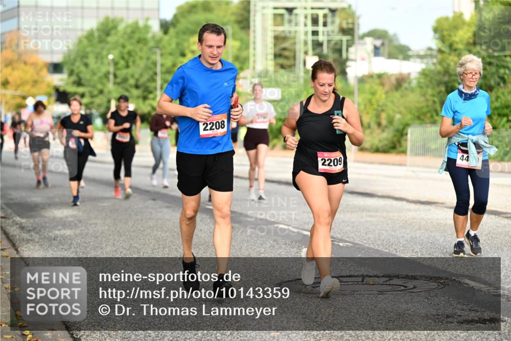 06.09.2026 - CURREX Alsterlauf Dr. Thomas Lammeyer http://msf.ph/oto/10143359 06.09.2026 10:13:48 Laufen 2208, 2209, 44 meine-sportfotos.de