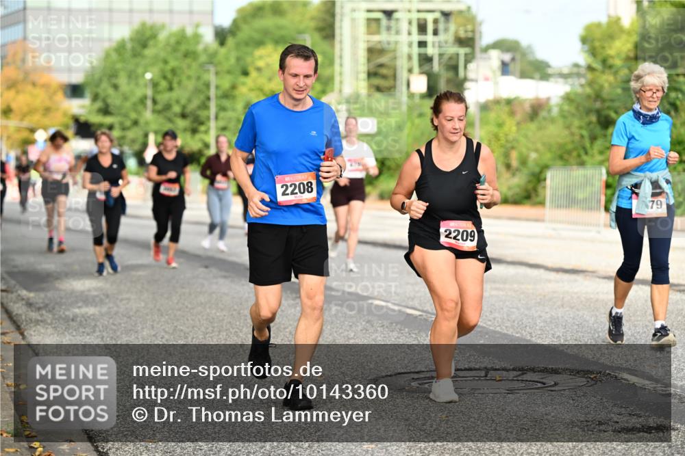 06.09.2026 - CURREX Alsterlauf Dr. Thomas Lammeyer http://msf.ph/oto/10143360 06.09.2026 10:13:49 Laufen 2208, 2209, 79 meine-sportfotos.de