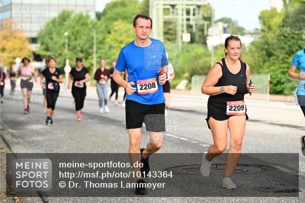 06.09.2026 - CURREX Alsterlauf Dr. Thomas Lammeyer http://msf.ph/oto/10143364 06.09.2026 10:13:49 Laufen 2208, 2209 meine-sportfotos.de