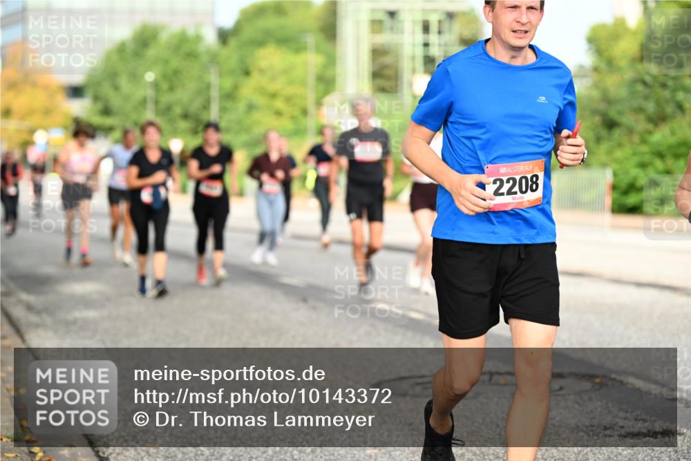06.09.2026 - CURREX Alsterlauf Dr. Thomas Lammeyer http://msf.ph/oto/10143372 06.09.2026 10:13:50 Laufen 2208 meine-sportfotos.de