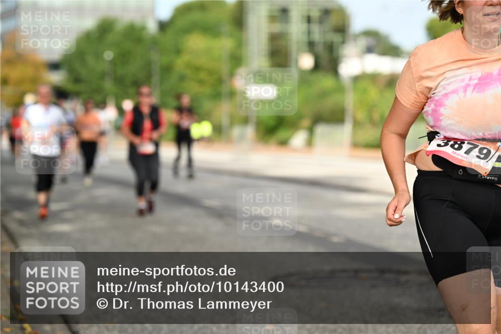 06.09.2026 - CURREX Alsterlauf Dr. Thomas Lammeyer http://msf.ph/oto/10143400 06.09.2026 10:13:59 Laufen 3879 meine-sportfotos.de