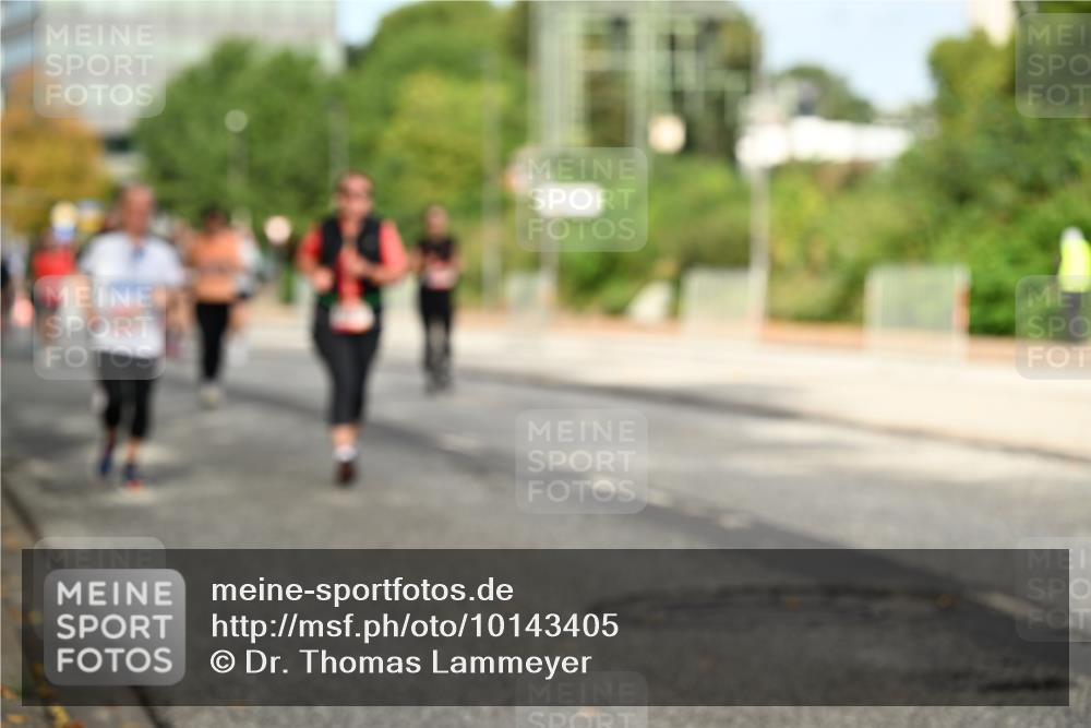 06.09.2026 - CURREX Alsterlauf Dr. Thomas Lammeyer http://msf.ph/oto/10143405 06.09.2026 10:14:00 Laufen  meine-sportfotos.de