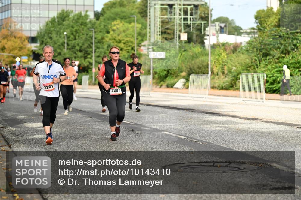 06.09.2026 - CURREX Alsterlauf Dr. Thomas Lammeyer http://msf.ph/oto/10143410 06.09.2026 10:14:01 Laufen 2381, 91, 2287, 368 meine-sportfotos.de
