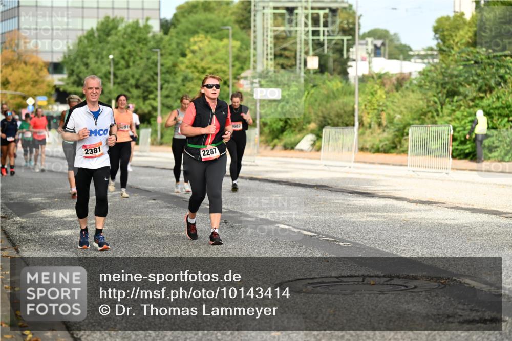 06.09.2026 - CURREX Alsterlauf Dr. Thomas Lammeyer http://msf.ph/oto/10143414 06.09.2026 10:14:01 Laufen 2381, 2287, 1682 meine-sportfotos.de