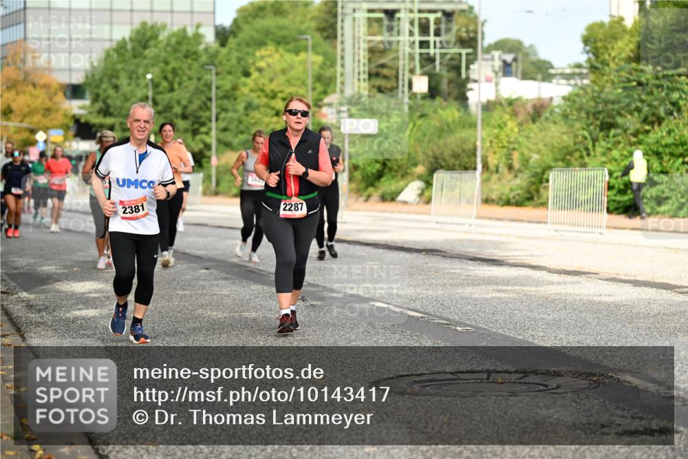 06.09.2026 - CURREX Alsterlauf Dr. Thomas Lammeyer http://msf.ph/oto/10143417 06.09.2026 10:14:01 Laufen 2381, 2287 meine-sportfotos.de