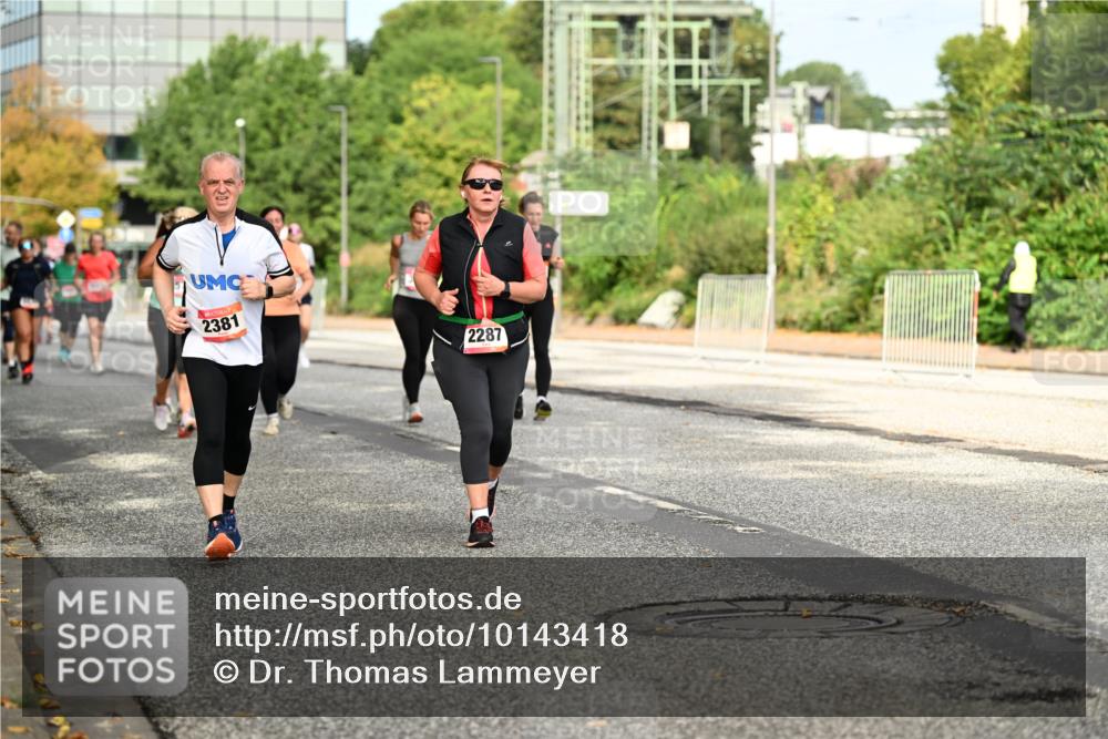 06.09.2026 - CURREX Alsterlauf Dr. Thomas Lammeyer http://msf.ph/oto/10143418 06.09.2026 10:14:01 Laufen 2381, 2287 meine-sportfotos.de