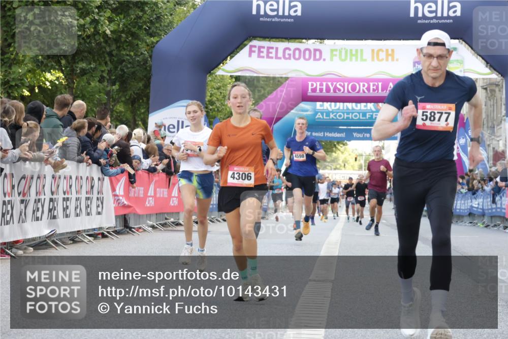 06.09.2026 - CURREX Alsterlauf Yannick Fuchs http://msf.ph/oto/10143431 06.09.2026 09:47:11 Ziel 2569, 2605, 4306, 4598, 5297, 5403, 5417, 5877, 6150, 8104, 8125 meine-sportfotos.de