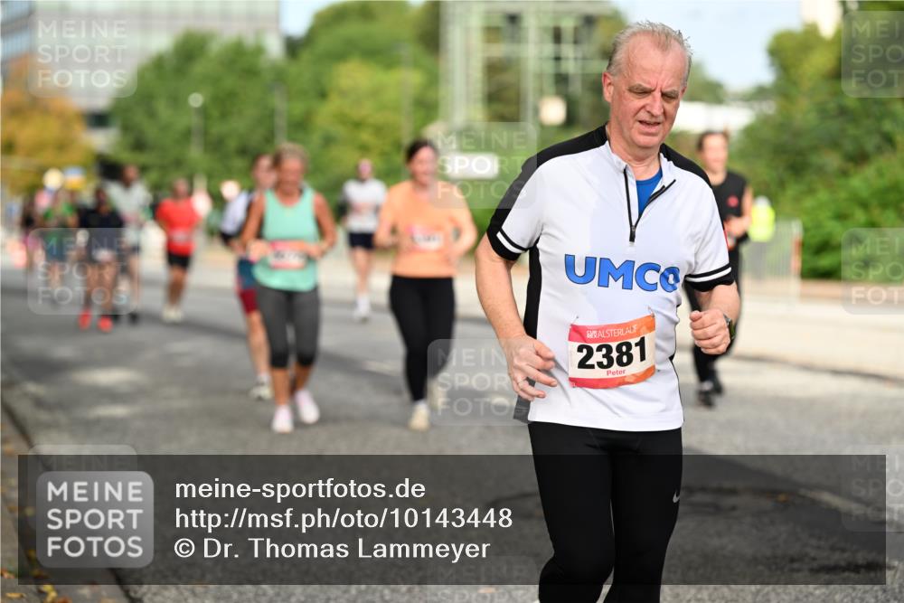 06.09.2026 - CURREX Alsterlauf Dr. Thomas Lammeyer http://msf.ph/oto/10143448 06.09.2026 10:14:05 Laufen 2381 meine-sportfotos.de