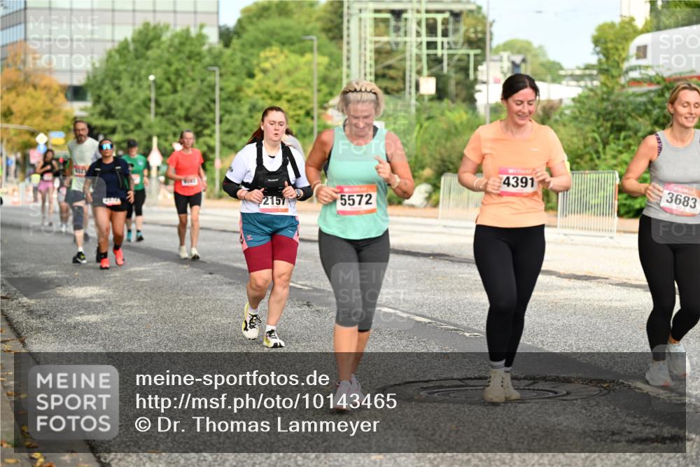 06.09.2026 - CURREX Alsterlauf Dr. Thomas Lammeyer http://msf.ph/oto/10143465 06.09.2026 10:14:07 Laufen 2157, 5572, 4391, 3683 meine-sportfotos.de