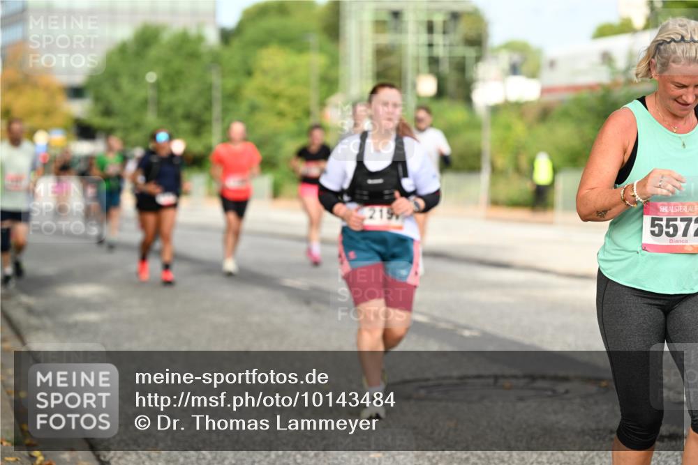 06.09.2026 - CURREX Alsterlauf Dr. Thomas Lammeyer http://msf.ph/oto/10143484 06.09.2026 10:14:08 Laufen 5572 meine-sportfotos.de