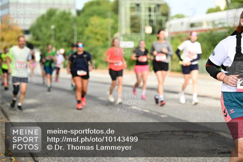 06.09.2026 - CURREX Alsterlauf Dr. Thomas Lammeyer http://msf.ph/oto/10143499 06.09.2026 10:14:10 Laufen  meine-sportfotos.de