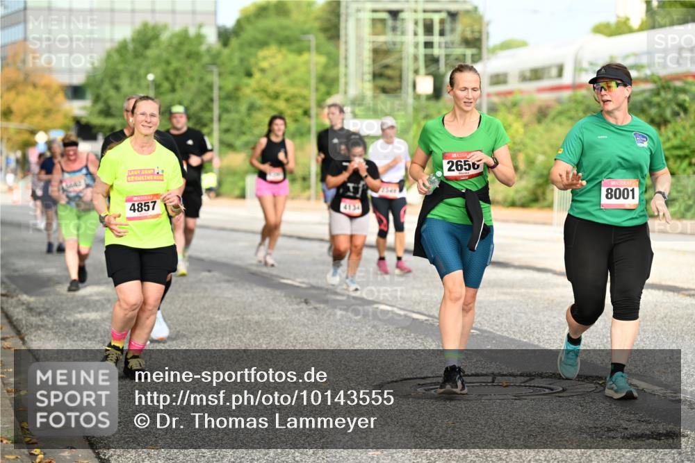 06.09.2026 - CURREX Alsterlauf Dr. Thomas Lammeyer http://msf.ph/oto/10143555 06.09.2026 10:14:17 Laufen 4857, 4134, 2656, 8001 meine-sportfotos.de