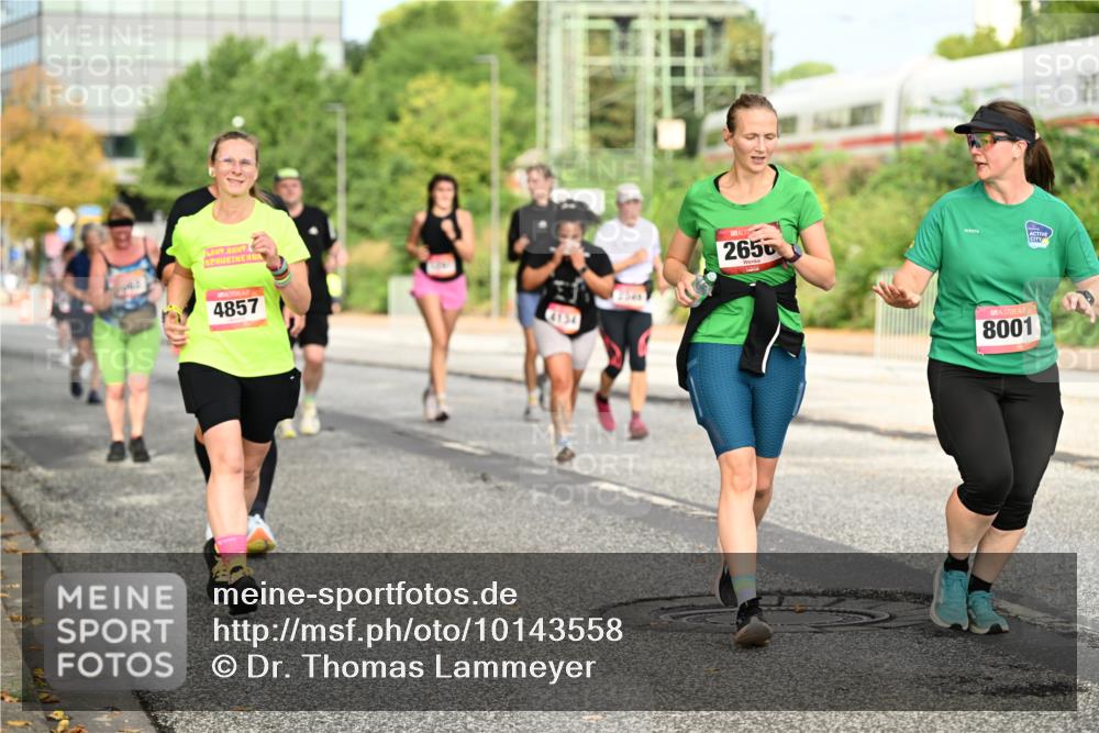 06.09.2026 - CURREX Alsterlauf Dr. Thomas Lammeyer http://msf.ph/oto/10143558 06.09.2026 10:14:17 Laufen 4857, 4134, 2650, 8001 meine-sportfotos.de