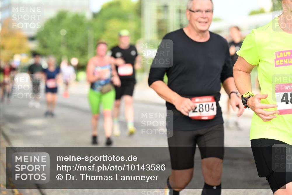 06.09.2026 - CURREX Alsterlauf Dr. Thomas Lammeyer http://msf.ph/oto/10143586 06.09.2026 10:14:20 Laufen 2804, 48 meine-sportfotos.de