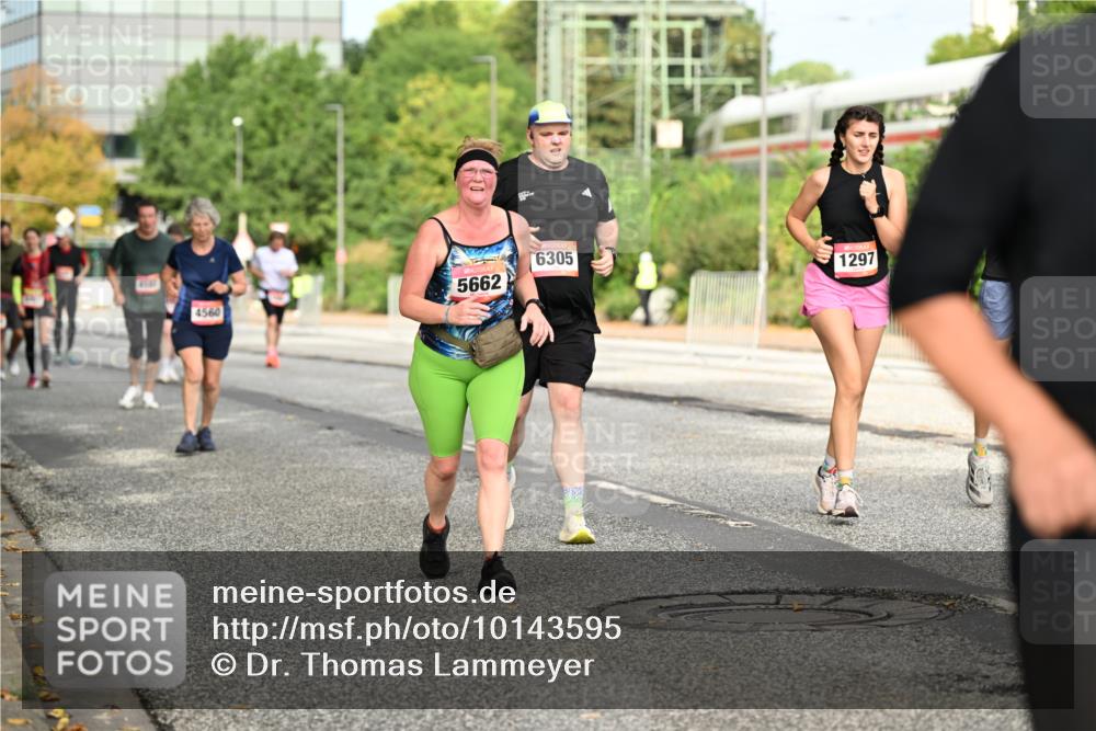 06.09.2026 - CURREX Alsterlauf Dr. Thomas Lammeyer http://msf.ph/oto/10143595 06.09.2026 10:14:21 Laufen 4560, 5662, 6305, 1297 meine-sportfotos.de