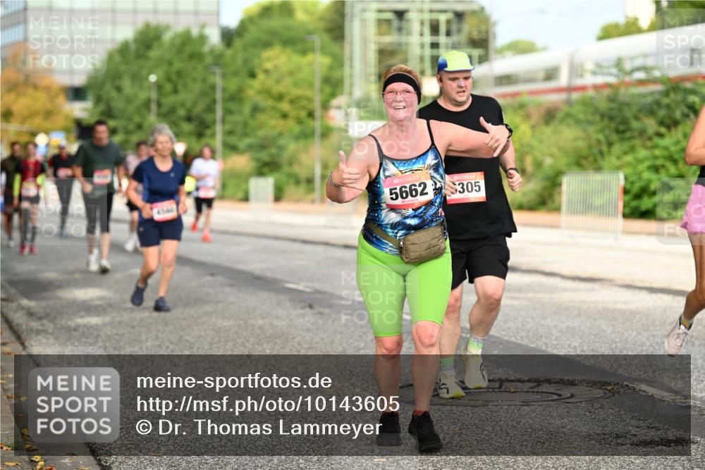 06.09.2026 - CURREX Alsterlauf Dr. Thomas Lammeyer http://msf.ph/oto/10143605 06.09.2026 10:14:22 Laufen 5662, 305 meine-sportfotos.de