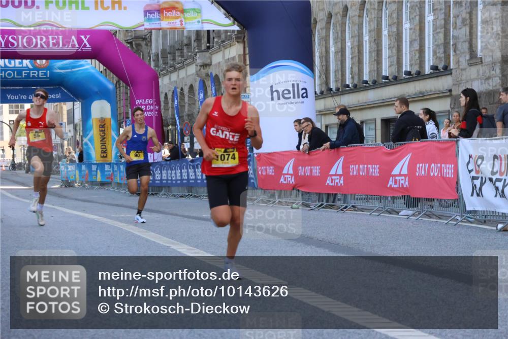 06.09.2026 - CURREX Alsterlauf Strokosch-Dieckow http://msf.ph/oto/10143626 06.09.2026 11:17:56 Ziel 51, 55, 67, 72, 90, 1074 meine-sportfotos.de