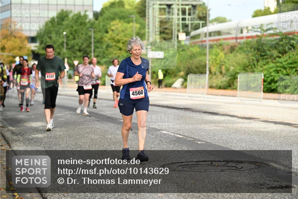 06.09.2026 - CURREX Alsterlauf Dr. Thomas Lammeyer http://msf.ph/oto/10143629 06.09.2026 10:14:25 Laufen 4102, 4560 meine-sportfotos.de