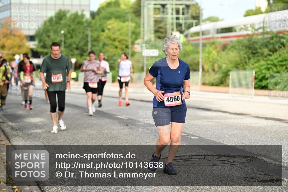 06.09.2026 - CURREX Alsterlauf Dr. Thomas Lammeyer http://msf.ph/oto/10143638 06.09.2026 10:14:26 Laufen 4102, 4560 meine-sportfotos.de