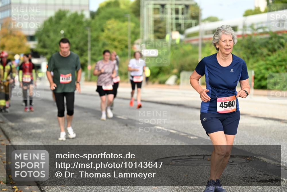 06.09.2026 - CURREX Alsterlauf Dr. Thomas Lammeyer http://msf.ph/oto/10143647 06.09.2026 10:14:27 Laufen 4102, 4560 meine-sportfotos.de