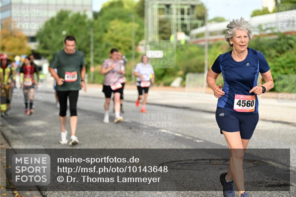 06.09.2026 - CURREX Alsterlauf Dr. Thomas Lammeyer http://msf.ph/oto/10143648 06.09.2026 10:14:27 Laufen 4132, 4560 meine-sportfotos.de
