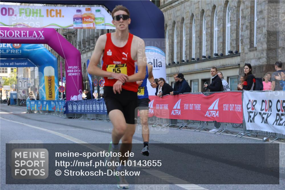 06.09.2026 - CURREX Alsterlauf Strokosch-Dieckow http://msf.ph/oto/10143655 06.09.2026 11:17:58 Ziel 51, 55, 67, 72, 90, 1074 meine-sportfotos.de