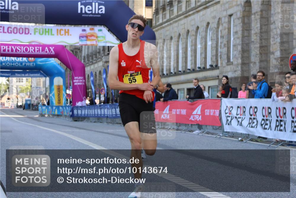 06.09.2026 - CURREX Alsterlauf Strokosch-Dieckow http://msf.ph/oto/10143674 06.09.2026 11:17:59 Ziel 55, 67, 72, 90, 1074 meine-sportfotos.de