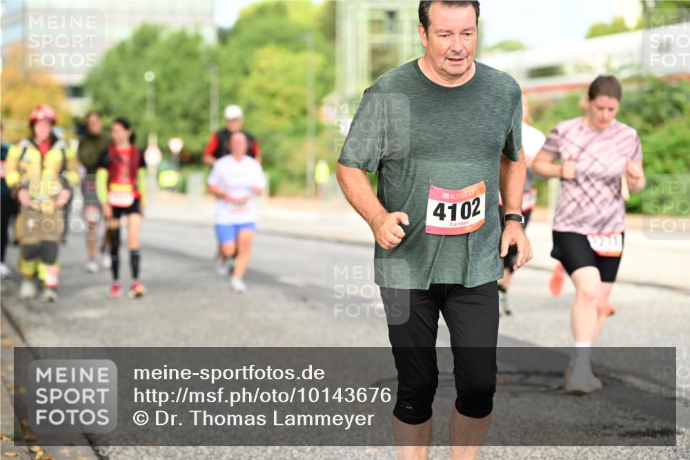 06.09.2026 - CURREX Alsterlauf Dr. Thomas Lammeyer http://msf.ph/oto/10143676 06.09.2026 10:14:31 Laufen 4102 meine-sportfotos.de